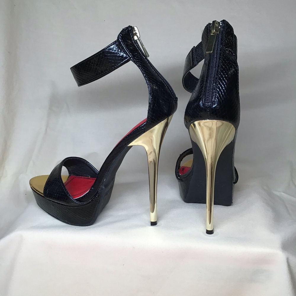 Anne Michelle, Socialite, black heels, size 6 - Picture 4 of 7